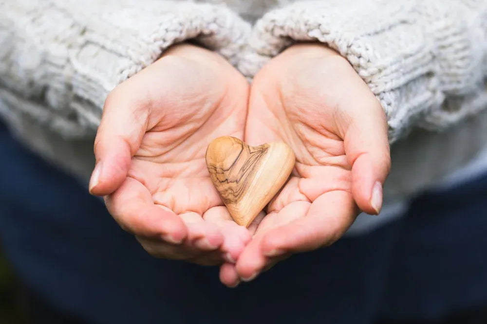 O Poder da Autocompaixão: por que ser gentil consigo mesma transforma sua vida